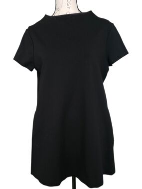 Classic Black Short Sleeve Shift Dress